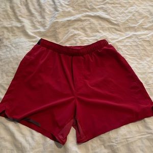 LULULEMON MEN’S SHORTS .size small
